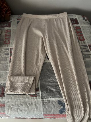 Pijama Primark Beige