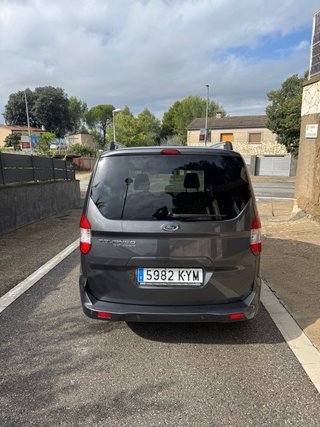 Ford Tourneo Courier 2018