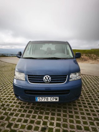 Volkswagen Transporter T5 2004