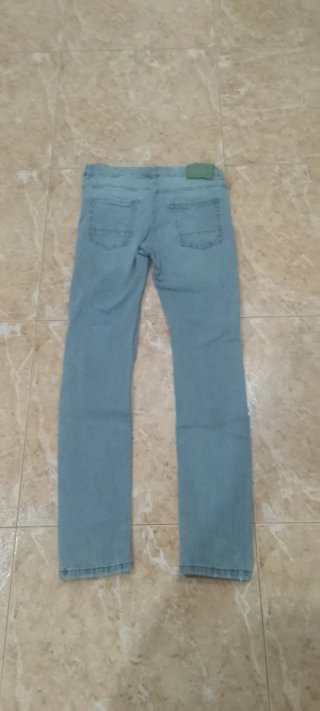 Vaqueros pitillo rotos azules