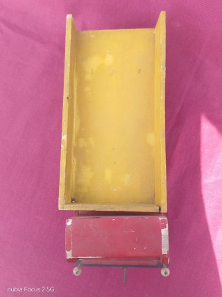 Antiguo Camión de Madera Denia