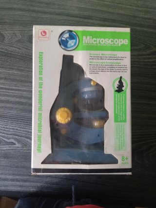 Microscopio de juguete 1200X
