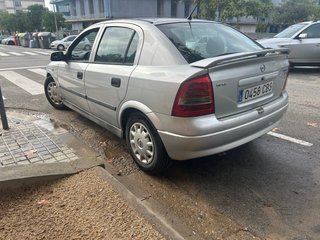 Opel Astra 2002