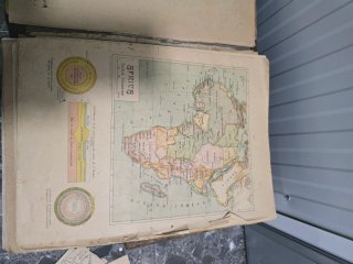 Antiguo atlas geográfico universal