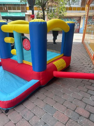 Castillo hinchable para niños