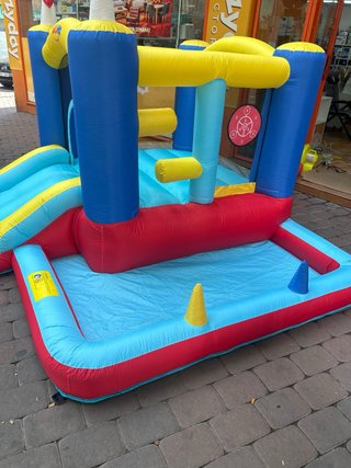 Castillo hinchable para niños