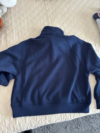 Sudadera Azul con Botones