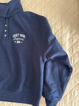 Sudadera Azul con Botones