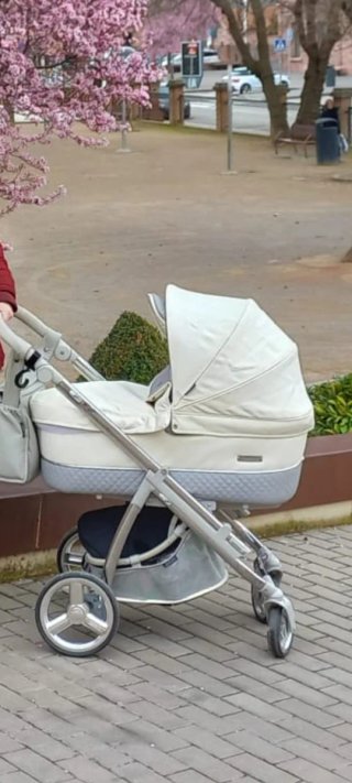 Carrito de Bebé con Capazo y Silla