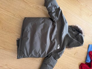 Abrigo The North Face talla M niño