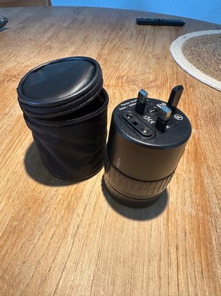 Adaptador Universal de Viaje
