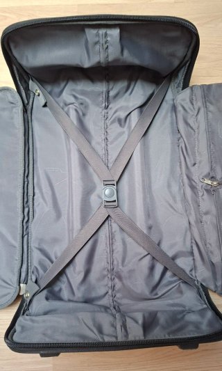 Maleta cabina portatrajes Samsonite