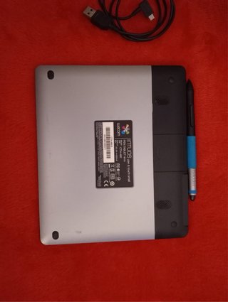 Tableta Gráfica Wacom Intuos CTH-480