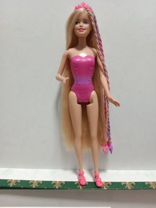 Barbie Reino de los Peinados Mágicos