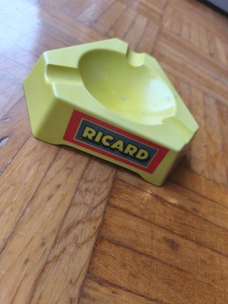 Cenicero Vintage Ricard Amarillo