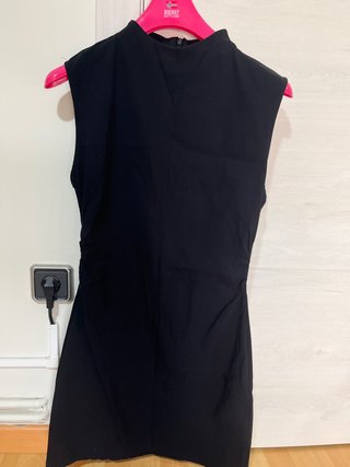 Vestido mini negro