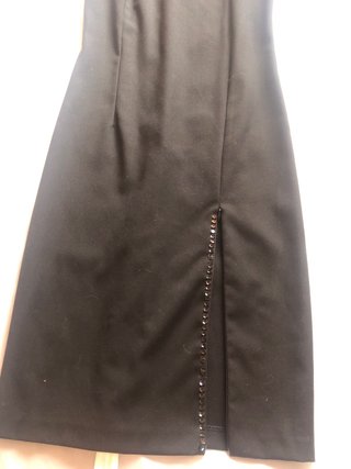 Vestido de fiesta negro intenso,