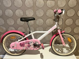 Bicicleta Infantil Btwin Rosa y Blanca