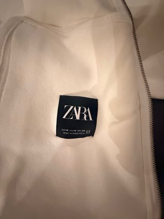 Chaqueta Zara Blanca