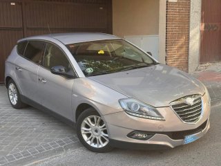 Lancia Delta 2013