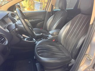 Lancia Delta 2013