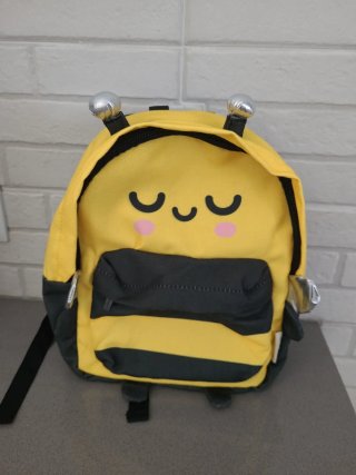 Mochila infantil abeja