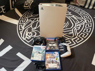 Consola PS5 + 2 Mandos