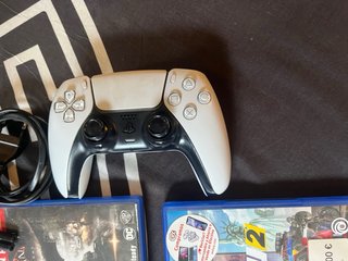 Consola PS5 + 2 Mandos