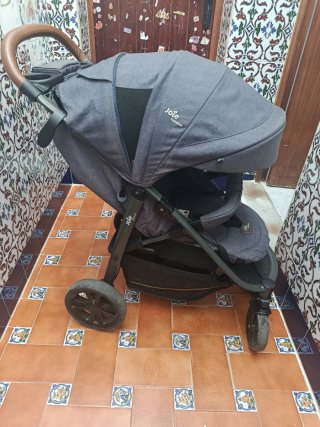 Silla de paseo Joie Signature