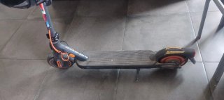 Patinete eléctrico Xiaomi con factura de compra