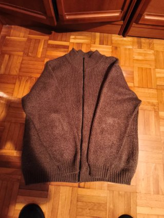 Chaqueta de punto marrón con cremallera
