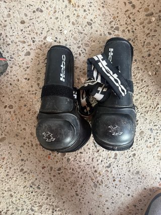 Botas de moto AXO talla 37 + protecciones rodilla