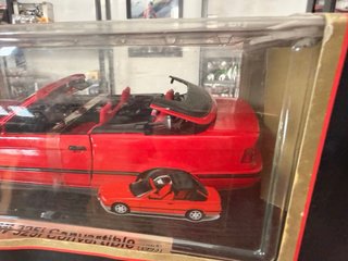 BMW 325i E36 Cabrio 1:18 Maisto Special Edition