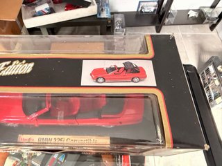 BMW 325i E36 Cabrio 1:18 Maisto Special Edition