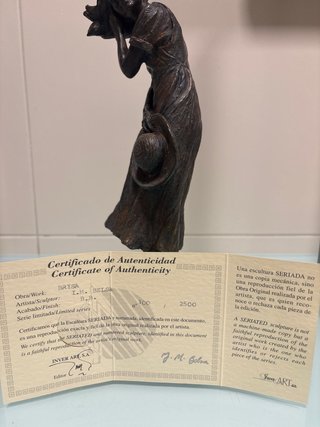 Escultura de Bronce I.M. Belsa Obra: BRISA