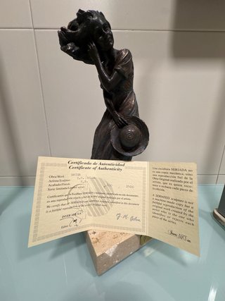 Escultura de Bronce I.M. Belsa Obra: BRISA
