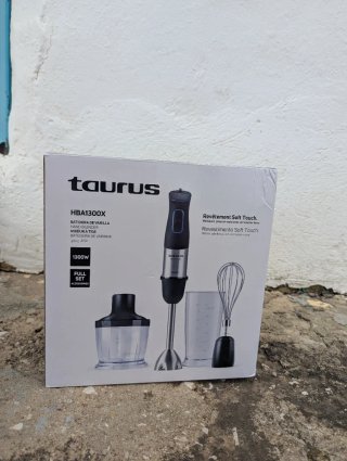 Batidora de varilla Taurus HBA1300X 1300W