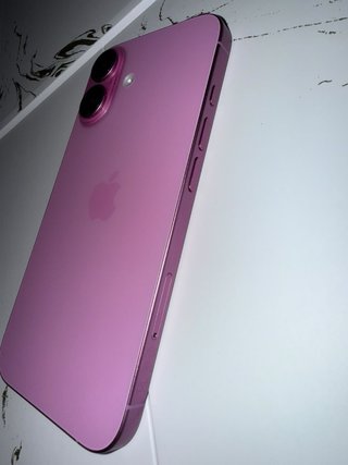 iPhone 16 Rosa