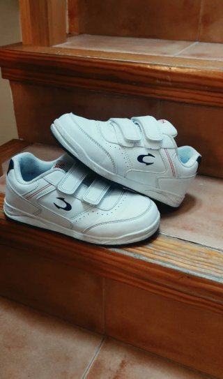 Zapatillas Deportivas John Smith Talla 33