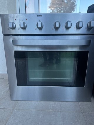 Horno y Vitrocerámica Zanussi