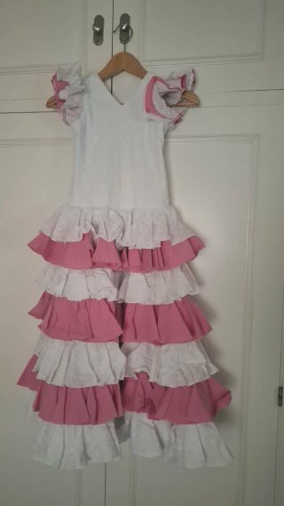 Traje de flamenca para niña