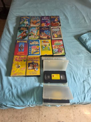 Lote de 16 Películas Disney en VHS