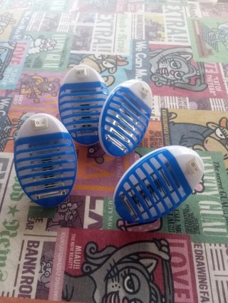 Set de 4 Lámparas Antimosquitos Eléctricas