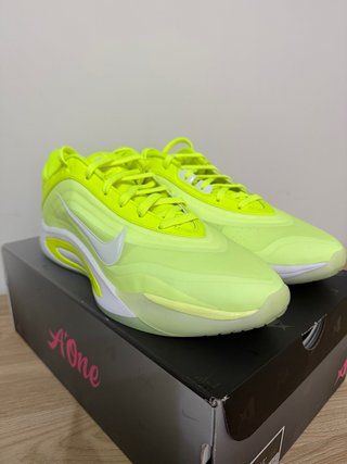 Nike Aja One