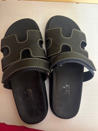 Sandalias Negras