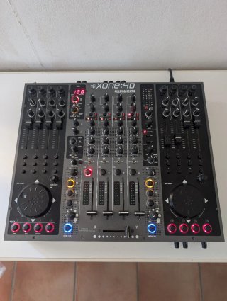 Mixer Controller Allen & Heath Xone 4D