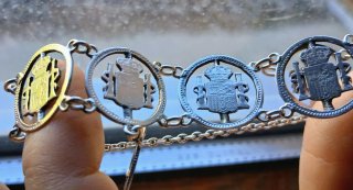 Bracciale Alfonsina in Argento con 9 Monete
