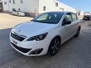 Peugeot 308 2013