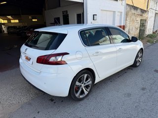 Peugeot 308 2013