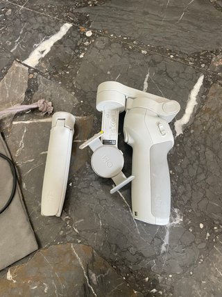 Dji Osmo Mobile 4 Gimbal